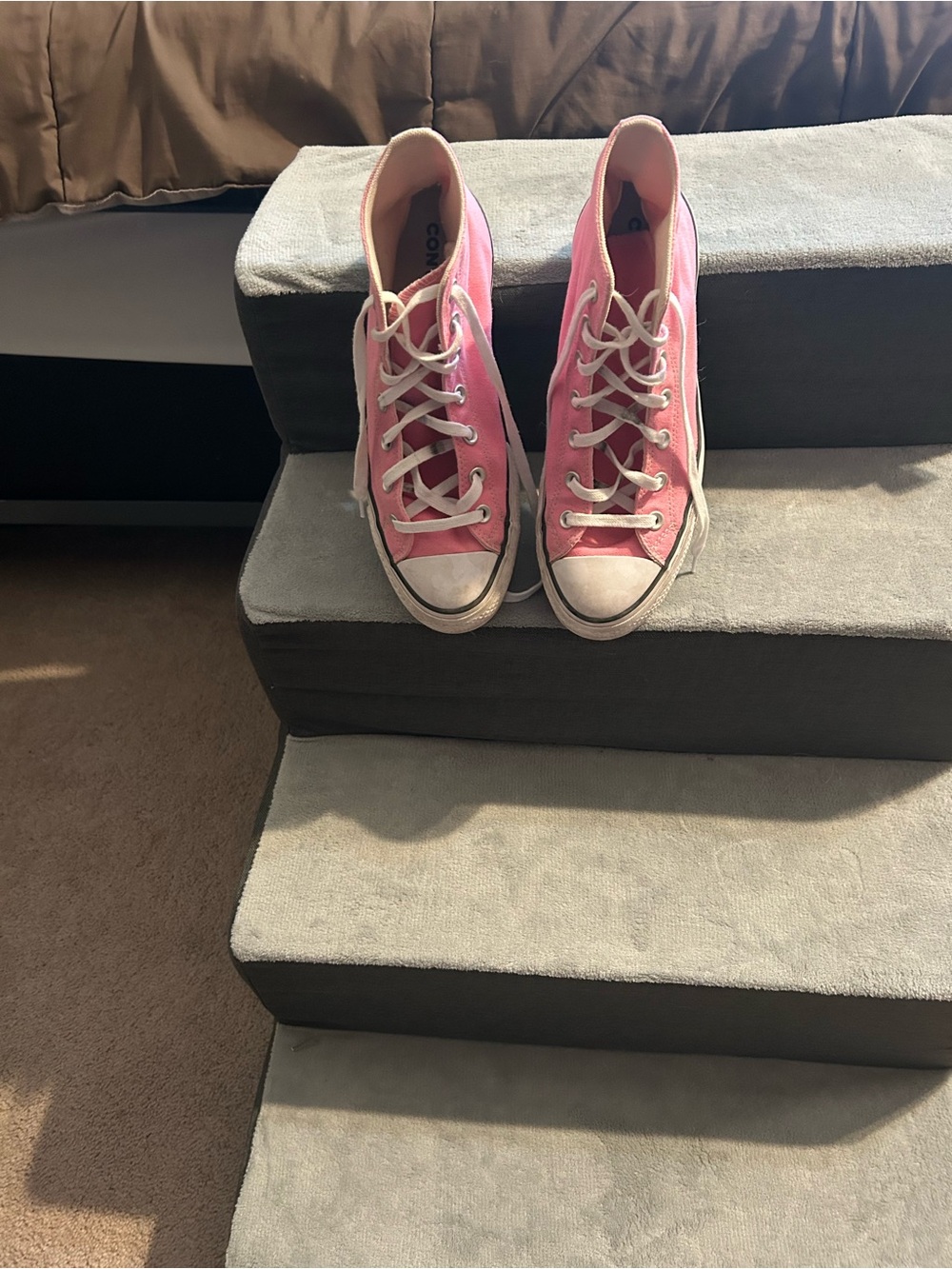 Converse High Top Sneakers in Pink Canvas - Women’s size 9 - Picture 3 of 7